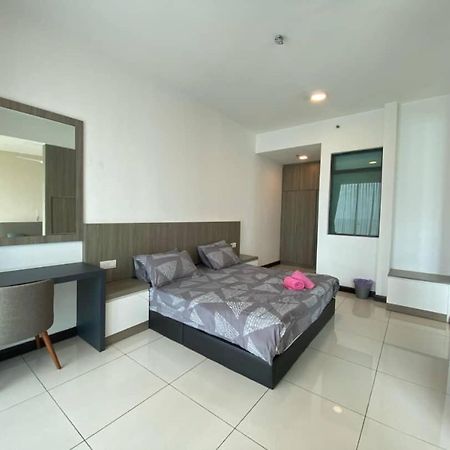 Dwharf Port Dickson Apartamento Exterior foto